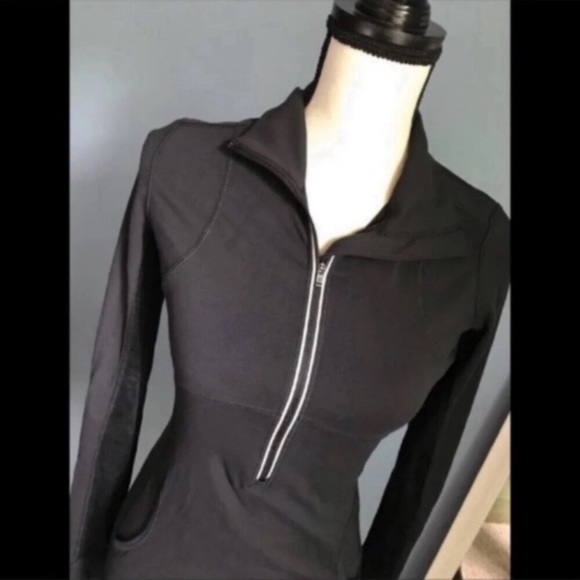 Lululemon pullover - Picture 4 of 8